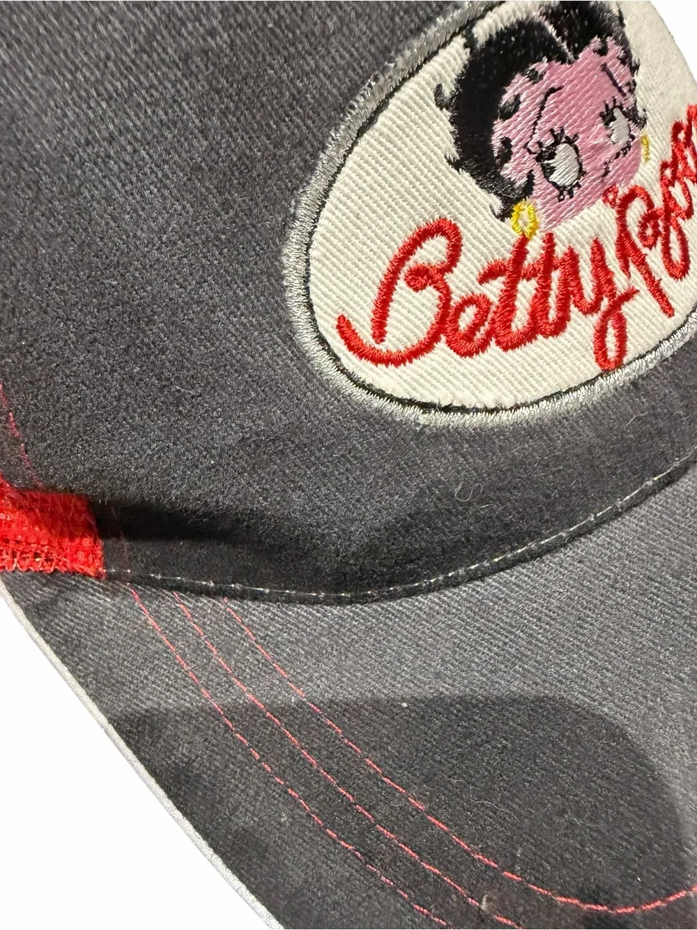 Vintage Y2K Betty Boop Trucker Hat Cap Embroidered Mesh Snapback Gray Red NWT -